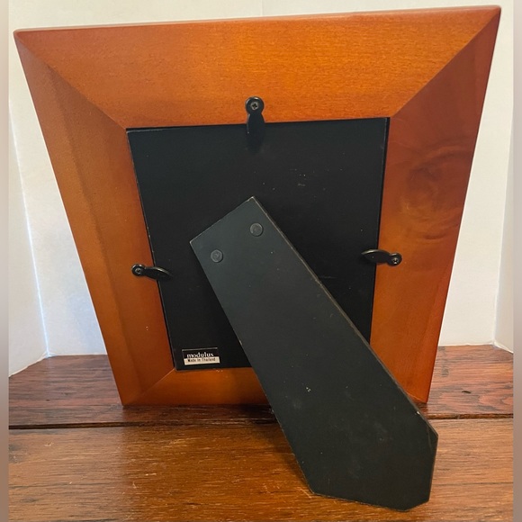 Modulus Wood Picture Frame, 4”x6” photo - Picture 3 of 10